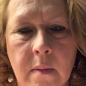 Meet your Posher, Carol